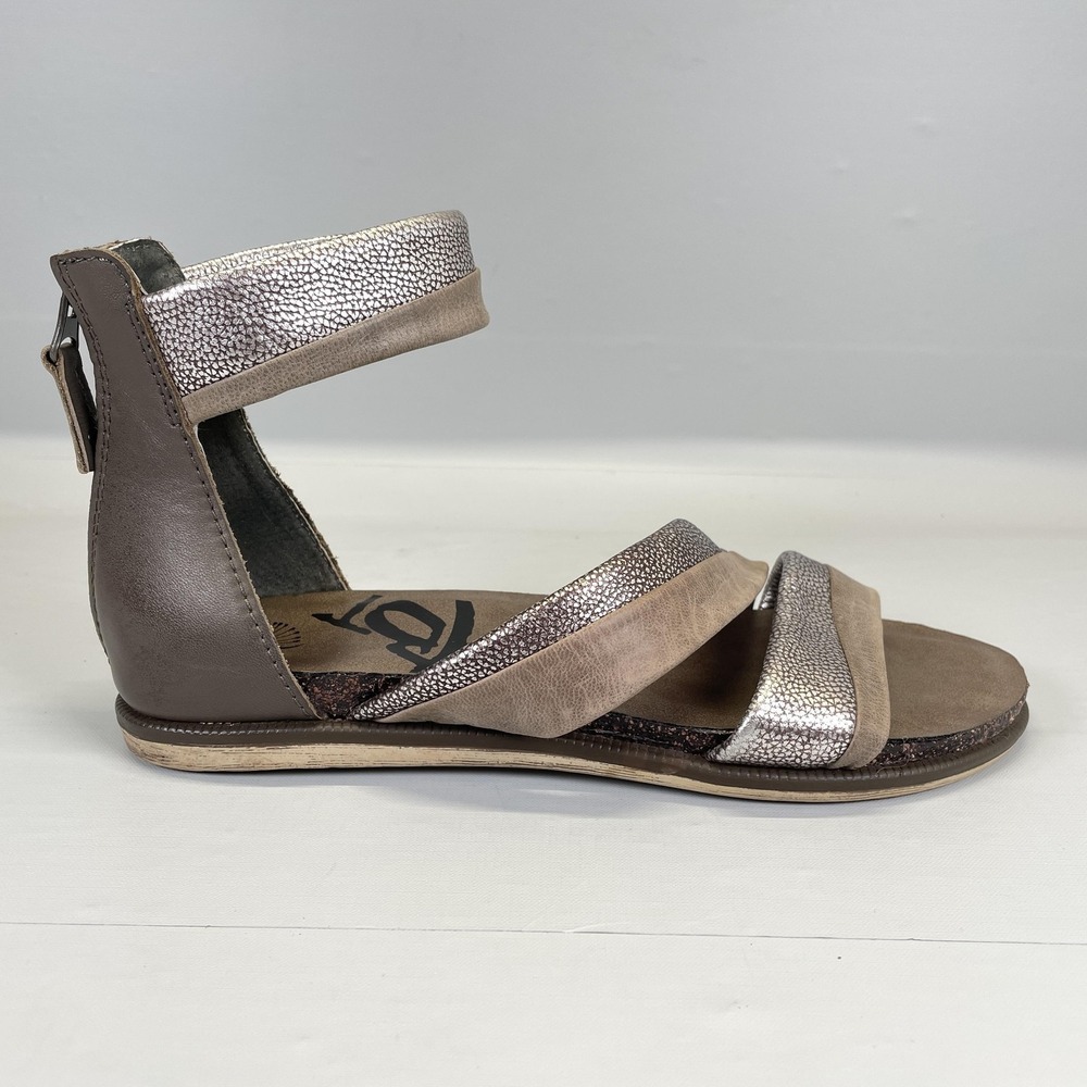 OTBT Souvenir Sandals Womens Size 9 M Taupe Pewter Leather Strappy Gladiator